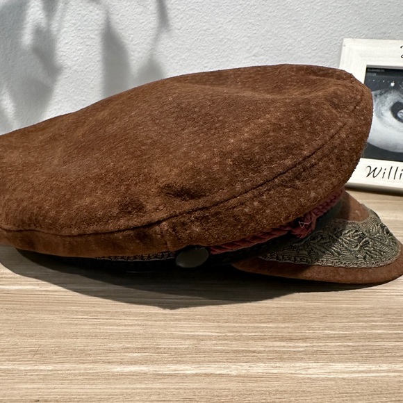 Vintage Greek Fisherman’s Suede Hat - Picture 6 of 10